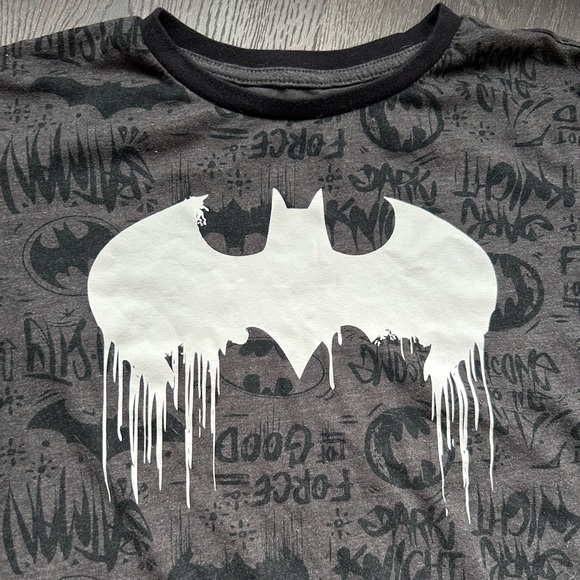 2/$20❤️- SHIRTS | Kids youth shirts size large 10-12 set of 2 - Picture 3 of 5